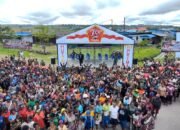 Sambut HUT Ke-79 TNI, Satgas Yonif 503 Kostrad Bersama Aparat Keamanan Kabupaten Nduga Bagikan 1.000 Paket Sembako