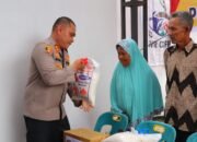 Bentuk Kepedulian Terhadap Sesama, Kapolres Aceh Tamiang Memberikan Bantuan Sosial Kepada Masyarakat Yang membutuhkan