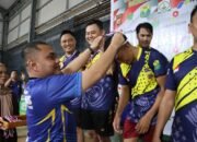 Kapolres Aceh Tamiang Tutup Turnamen Badminton Kapolres Cup