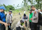 Kapolres Pidie diwakili Kasi Humas Hadiri Launching Gerakan Penanaman Pohon Kakao di Padang Tiji