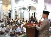 Terawih & Ceramah Nuzulul Qur’an 1446 H, Kapolres Pidie Jaya Ajak Masyarakat Perkuat Iman & Taat Hukum