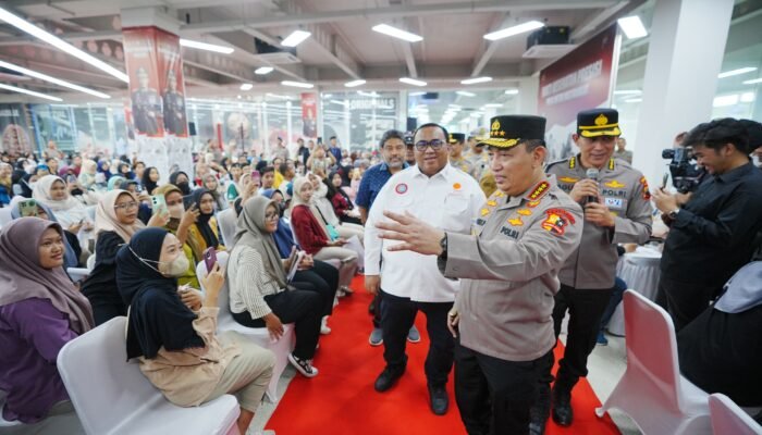 Kapolri Tinjau Kawasan Industri Brebes, Harap Masalah Pengangguran Teratasi