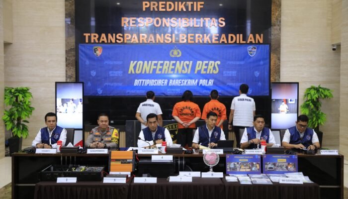 Polri Ungkap Sindikat Penipuan Online Berkedok Fake BTS dan SMS Blast, Dua WNA Cina Ditangkap di SCBD