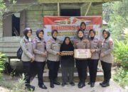 Dalam Rangka Hari Bhayangkara ke 79,  Polwan Polres Aceh Tamiang Gelar Bansos