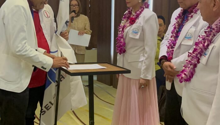 Tanda Tangan ketua Pengurus wilayah Aceh.