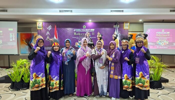 Alisa Khadijah-ICMI dan Kementerian UMKM Bersinergi Dorong Muslimah Pengusaha Menuju Indonesia Emas 2045