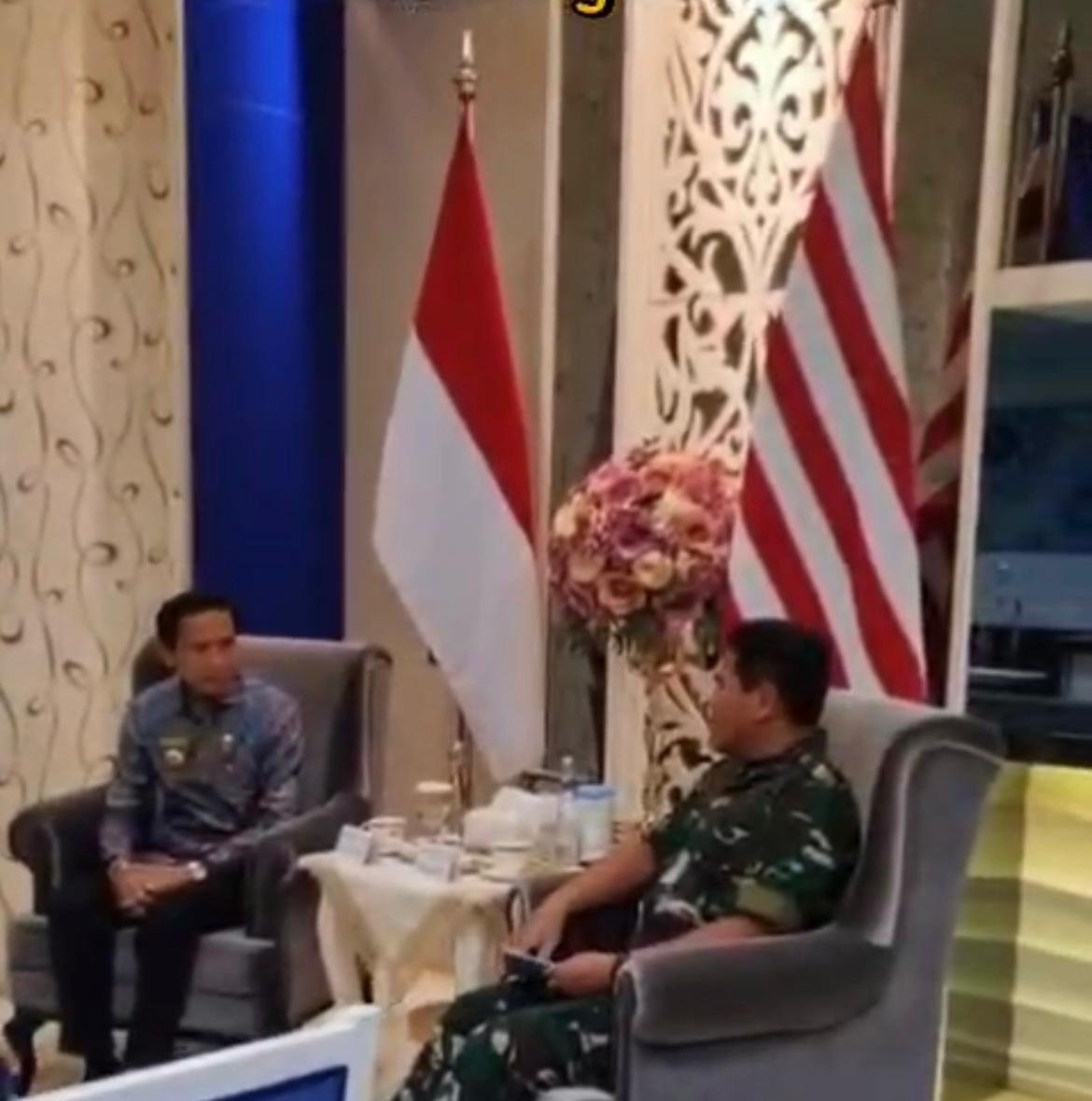 Bupati Kaur, Gusril Pausi, S.Sos., M.A.P, dengan Kepala Staf Angkatan Laut (KASAL), Laksamana TNI Dr. Mohammad Ali,