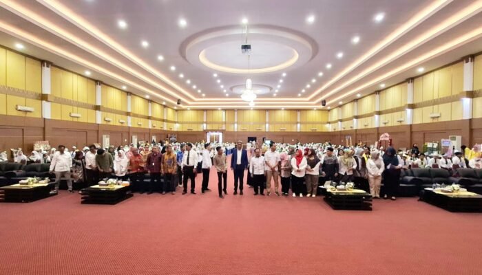 Rektor UNIBA Prof Dr.Ir.Samsul Rizal M.Eng,IPU,ASEAN,Eng membuka kegiatan Pengenalan Kehidupan Kampus bagi Mahasiswa Baru (PKKMB) Tahun Akademik 2025/2026