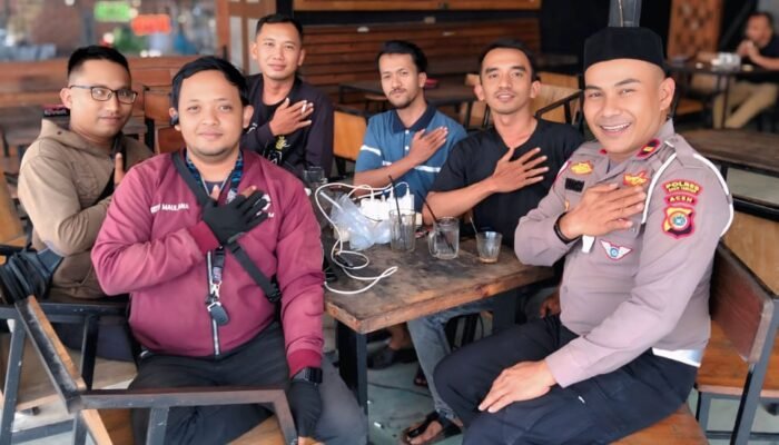 KBO Satlantas Polres Aceh Tamiang Saweu Keude Kupi, Edukasi Tertib Berlalulintas
