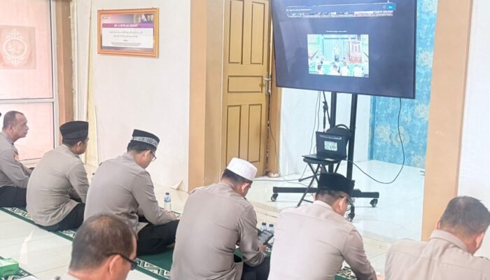 Melalui Zoom, Personel Polres Pidie Ikuti Kegiatan Binrohtal Bersama Biro SDM Polda Aceh