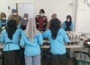 Polsek Jangka Buya Polres Pidie Jaya Awasi Program Makan Bergizi Gratis untuk Wujudkan Generasi Sehat