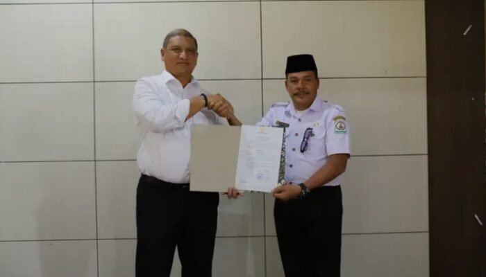 Bupati Aceh Tamiang Irjen Pol. (Purn) Drs. Armia Pahmi Tunjuk Syuibun Anwar Jadi Plt. Sekda Aceh Tamiang