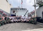 Perkuat Wawasan Kebangsaan Maritim, Dispsial Fasilitasi Kunjungan Edukatif Abdi Dalem Prajurit Kraton Yogyakarta ke Museum Bahari