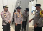 Wakapolda Aceh Tamiang didampingi Kapolres Aceh Tamiang Tinjau Proses Pembangunan Huntap Polri