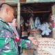 Jelang Ramadhan, Babinsa Koramil 04/Bendahara Cek Harga Sembako