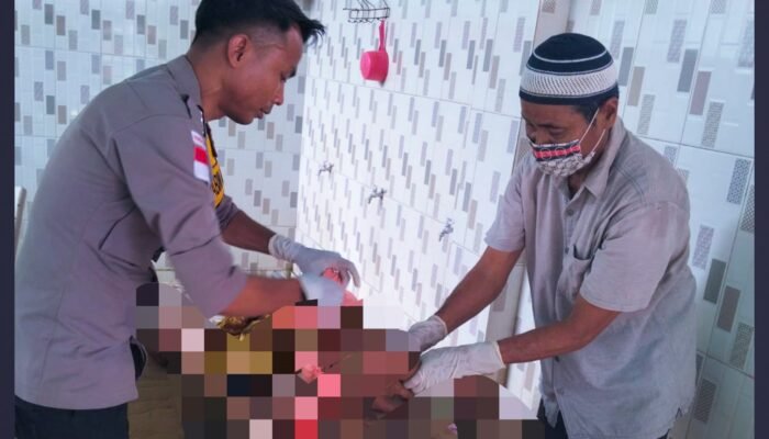 Evakuasi Mayat Yang di Temukan di Dalam Rumah, Polres Aceh Tamiang Lakukan Olah TKP Pastikan Penyebab Kematian