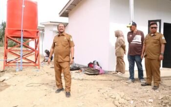 Bupati Aceh Tamiang Tinjau Pembangunan Huntara