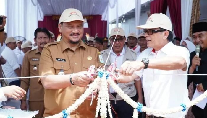 Bupati Aceh Tamiang Resmikan Huntara Karyawan PT. PPP dan PT. Sri Kuala