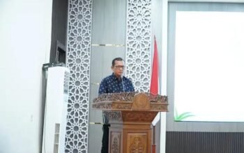 Staf Ahli Bupati Aceh Tamiang Hadiri Wisuda 83 Siswa Sekolah Inspirasi Bangsa