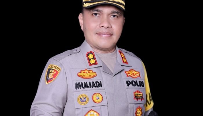 Kapolres AKBP Muliadi: Mari Tingkatkan Edukasi Bagi Warga Desa Binaan Agar Cerdas Bermedsos