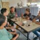 Komsos Dengan Pemuda Di Desa Binaan, Ini Pesan Babinsa