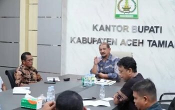 Jaga Stabilitas Harga TBS Sawit Rakyat, Bupati Armia Bentuk Satgas Pengawasan