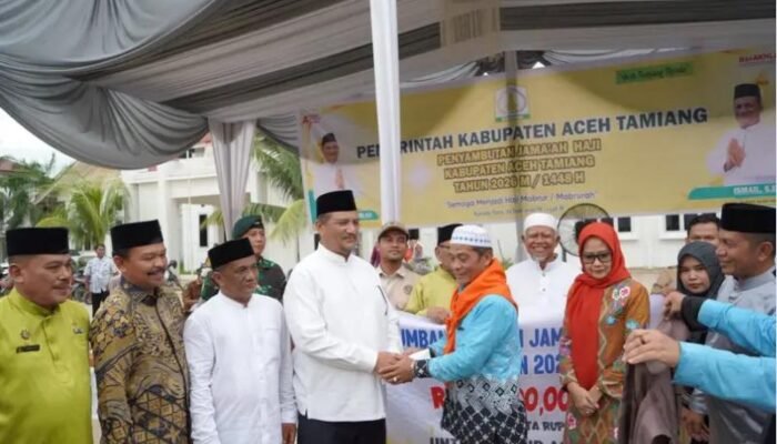 Bupati Armia Sambut Kepulangan 143 Jama’ah Haji Aceh Tamiang