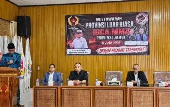 Ketua KONI Jambi Minta IBCA MMA Jambi Segera Mempersiapkan Tim Hadapi PON Beladiri