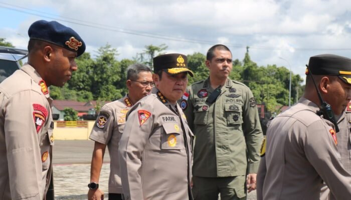 Astamaops Kapolri Tinjau Wilayah Operasi di Papua, Tekankan Pendekatan Humanis dan Kesehatan Personel