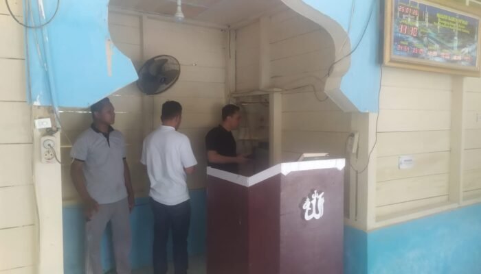 Kapolres Aceh Tamiang Tinjau Kondisi Mesjid Babun Nikmah, Pastikan Keamanan dan Kenyamanan Jemaah Beribadah