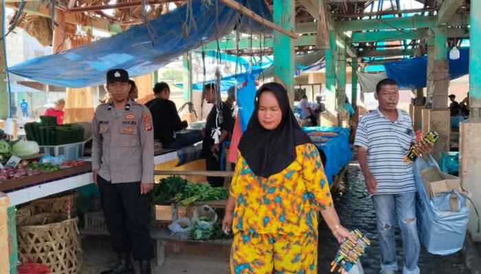 Patroli Rutin Polsek Kuala Simpang Tingkatkan Rasa Aman Masyarakat Dalam Beraktifitas