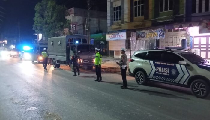 Apel gabungan TNI  polri dan patroli dalam rangka cipta kondisi Kamtibmas di polres Aceh Tamiang