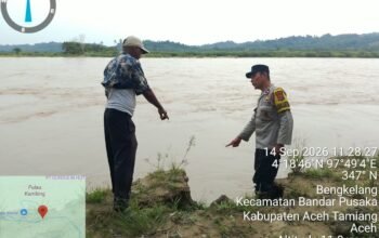 Polsek Tamiang Hulu Pantau Debit Sungai Tamiang, Air Turun 50 Sentimeter