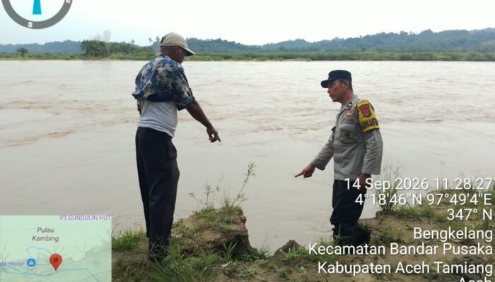 Polsek Tamiang Hulu Pantau Debit Sungai Tamiang, Air Turun 50 Sentimeter