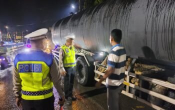 Patroli Blue Light Rutin, Satlantas Polres Aceh Tamiang Hadir Jaga Keamanan dan Keselamatan Pengguna Jalan