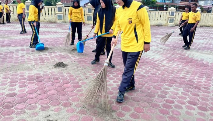 Kapolres Aceh Tamiang Pimpin Jumat Bersih, Wujudkan Mako yang Bersih dan Nyaman