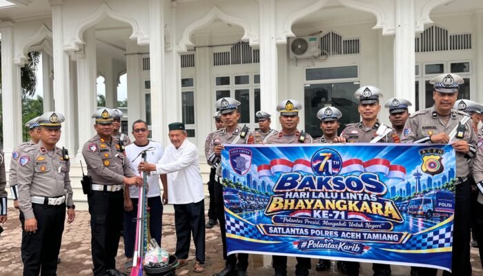 Jelang Hari Lalu Lintas Bhayangkara ke-71, Satlantas Polres Aceh Tamiang Anjangsana Purnawirawan Polri