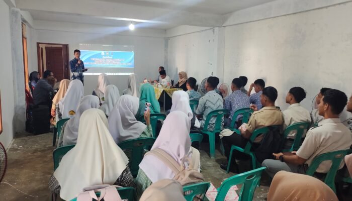 Kasat Resnarkoba Hadiri Penyuluhan dan Sosialisasi Penyalahgunaan Narkoba Bagi Pelajar Kabupaten Aceh Tamiang