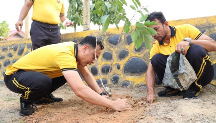 Polri Peduli Kelestarian Alam, Kapolres Aceh Tamiang AKBP Robby Ansyari Wujudkan Green Policing Lewat Aksi Nyata